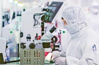 深化粵港澳合作 推進(jìn)大灣區(qū)建設(shè)