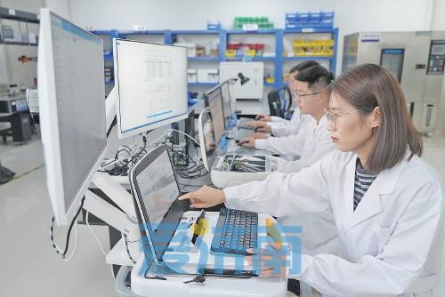 加快打造產業(yè)科技創(chuàng)新高地 濟南這些科技企業(yè)超給力