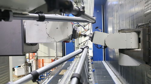 上?？萍吉?為國產大飛機制作蒙皮,這個企業打響中國制造的全球影響力